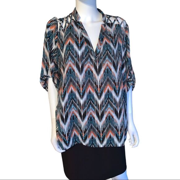 Plus woman’s top  - Picture 1 of 6